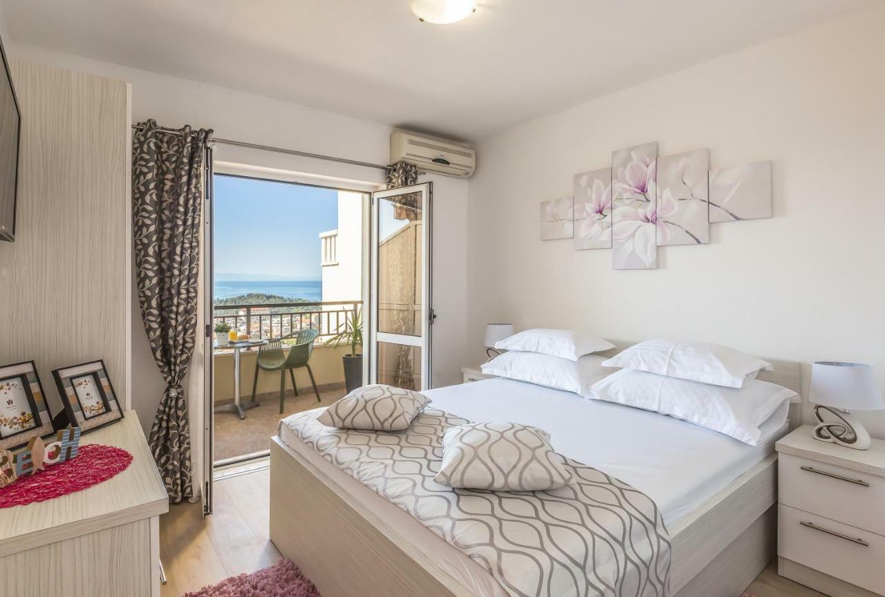 Apartments Lana Макарська Екстер'єр фото